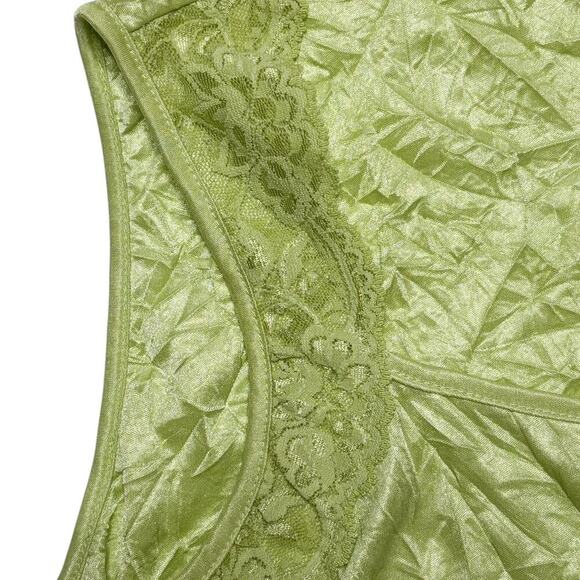Style & Co. Petite Light Green Tank Top with Delicate Lace Trim Wrinkled Texture - Picture 3 of 5